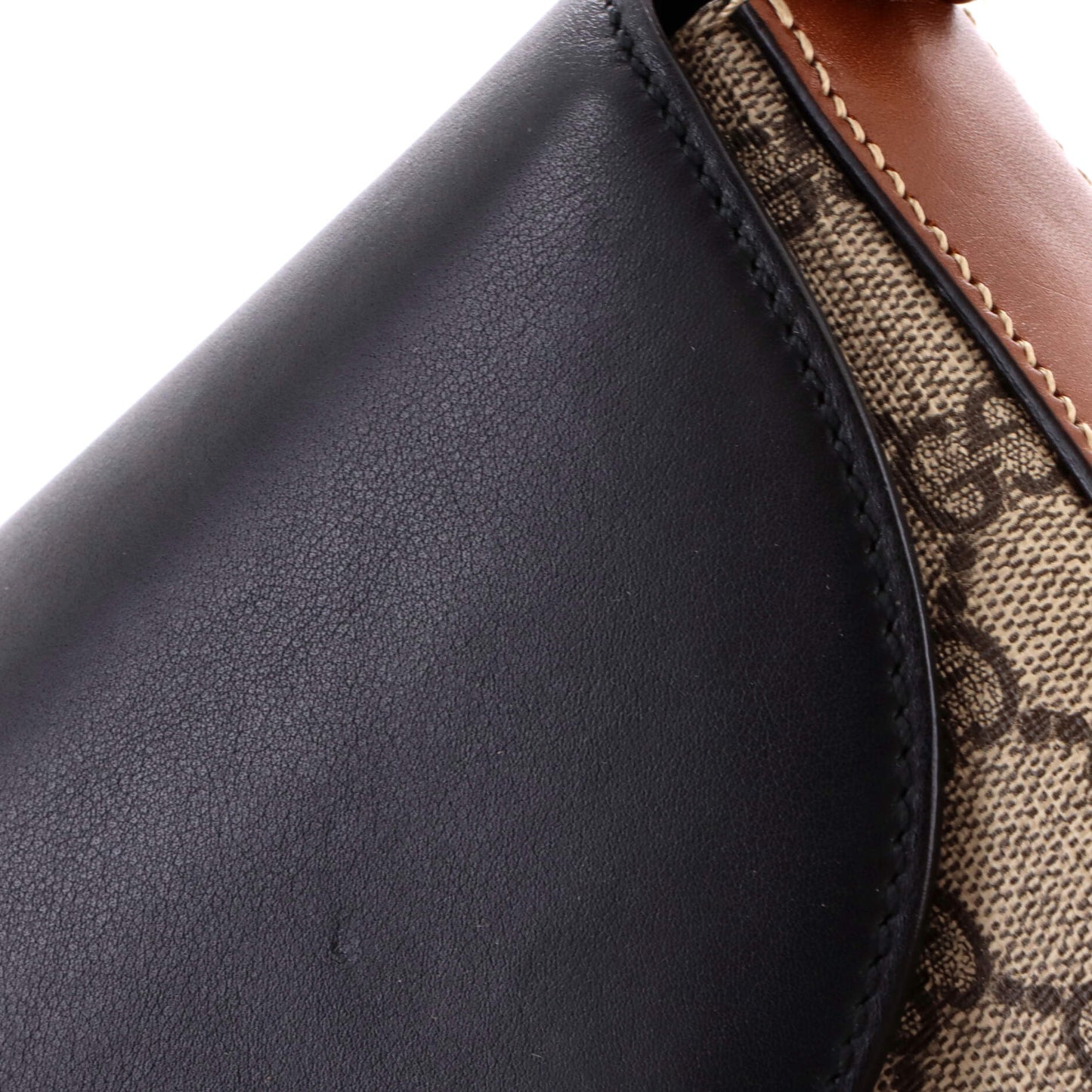 STRAPSTORY CROSSBODY BAG - 5210