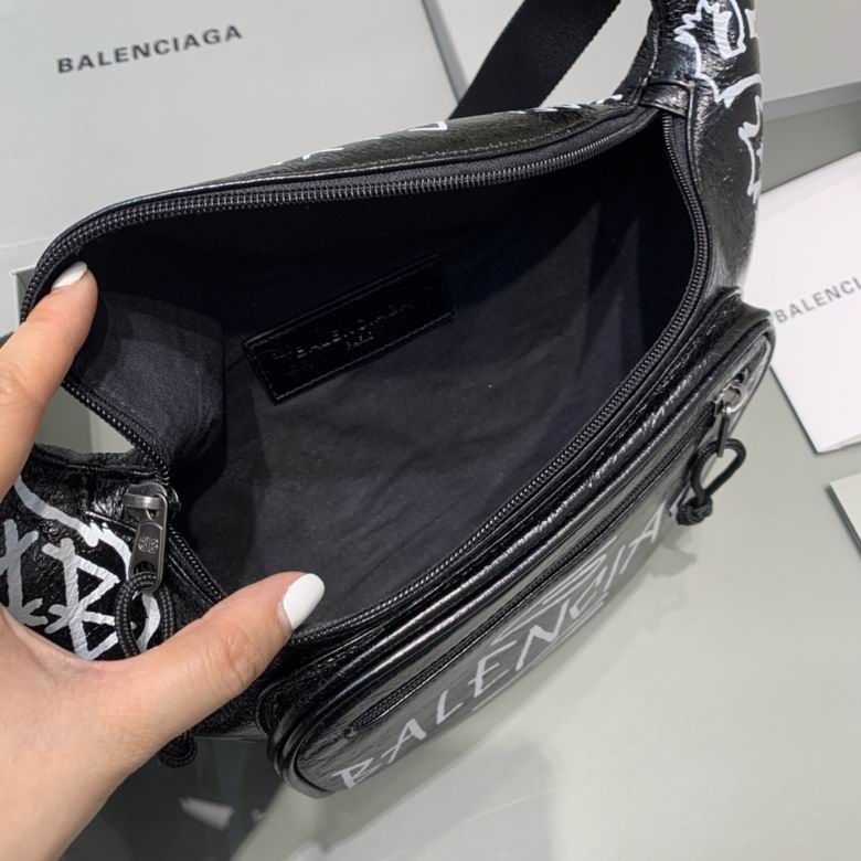 BLGA-Bags - Strap Story - 092
