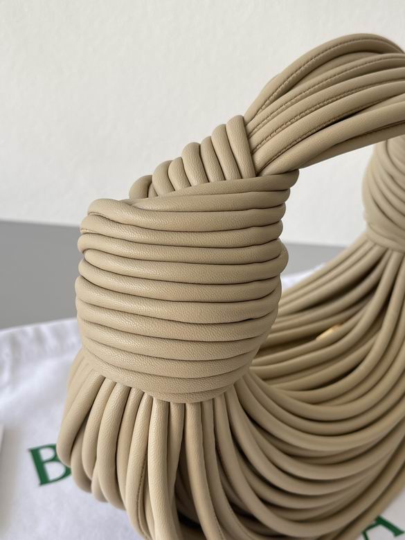 BTVA-Bags - Strap Story - 058