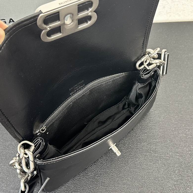 BLGA-Bags - Strap Story - 120