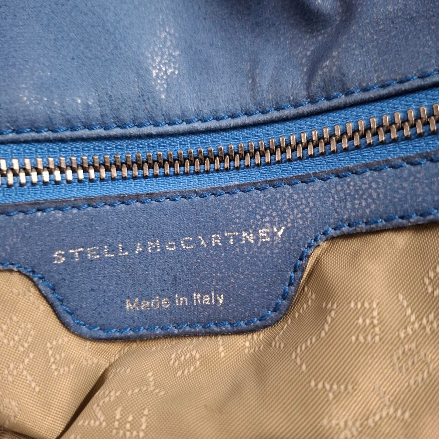 StrapStory - Tote Bag 2235