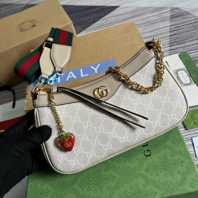 GGCC-Bags - Strap Story - 656