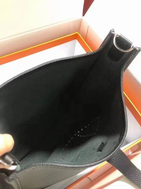 HMSM-Bags - Strap Story - 082