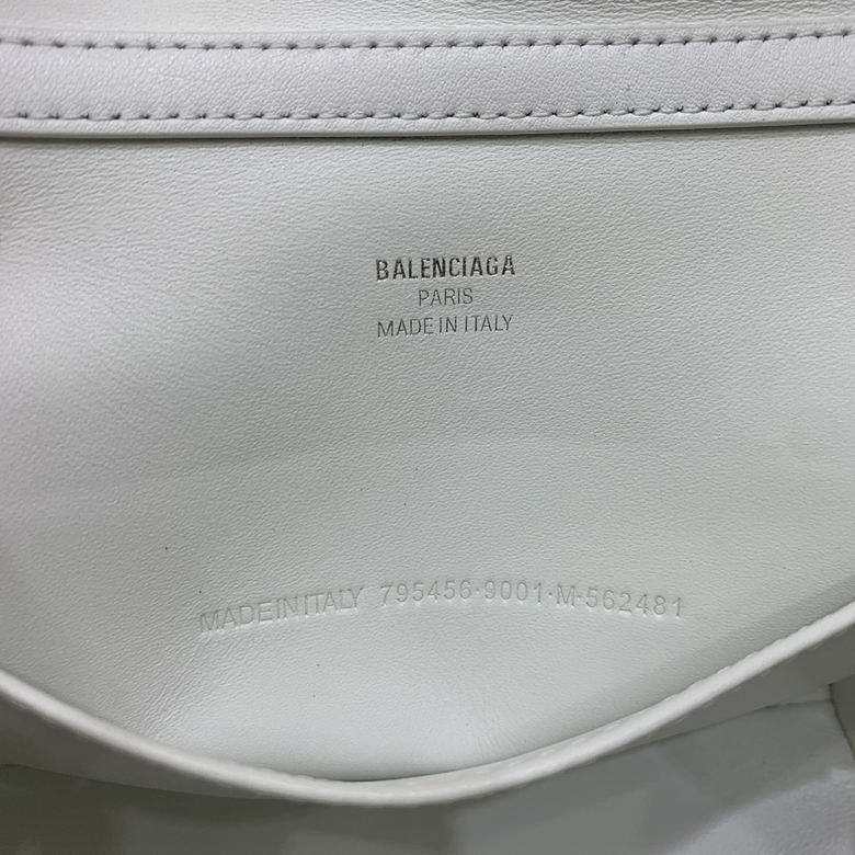 BLGA-Bags - Strap Story - 690