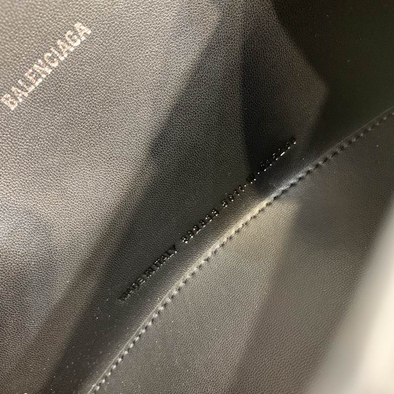 BLGA-Bags - Strap Story - 100
