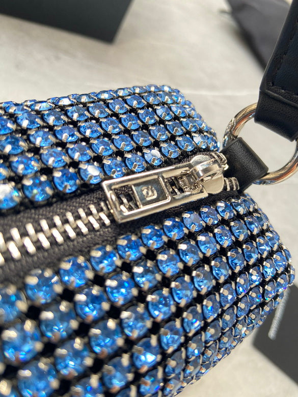 AXWG-Bag - Strap Story - 014