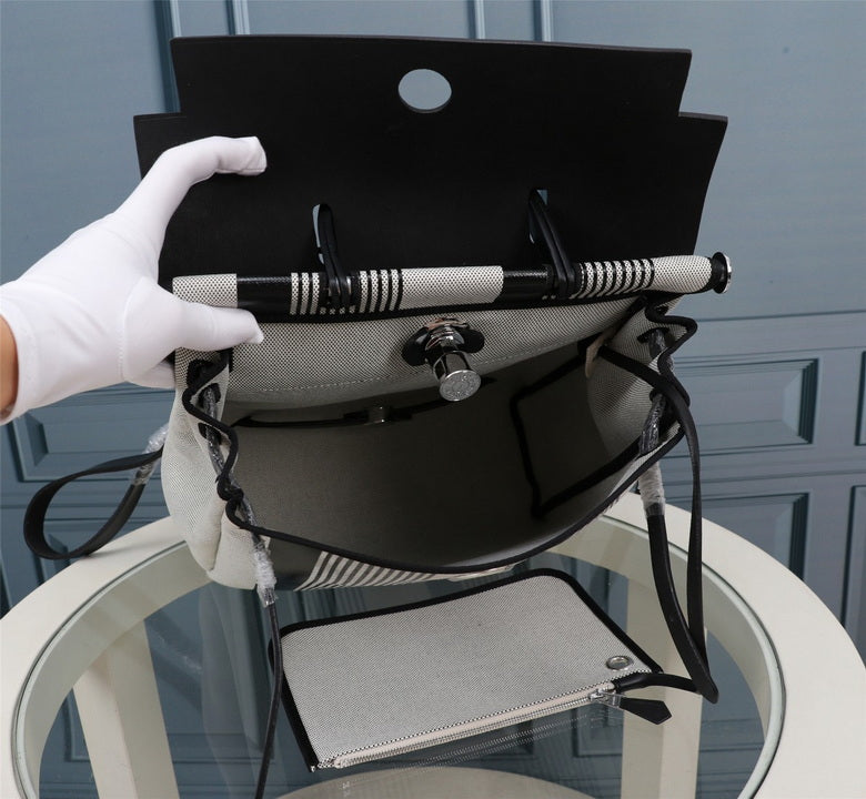 HMSM-Bags - Strap Story - 055