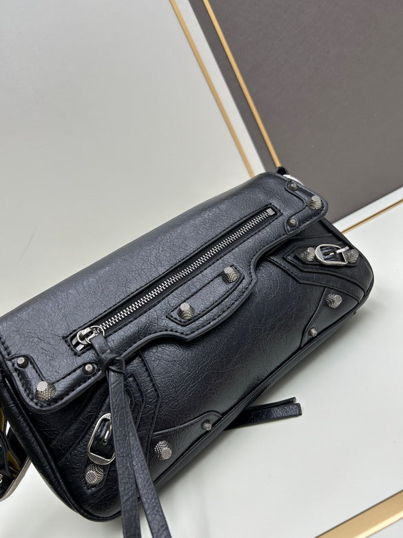 BLGA-Bags - Strap Story - 762