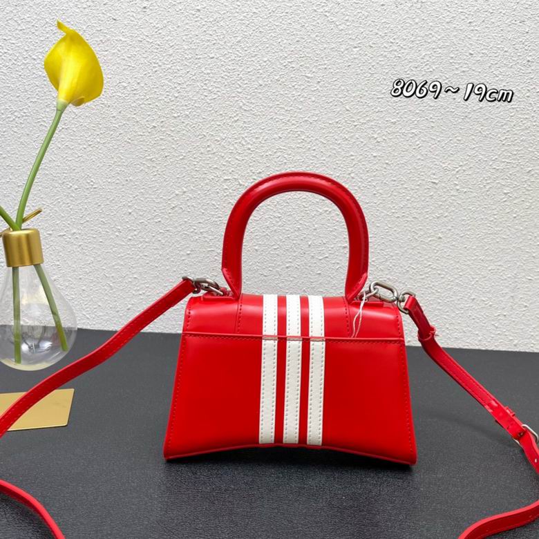 BLGA-Bags - Strap Story - 450