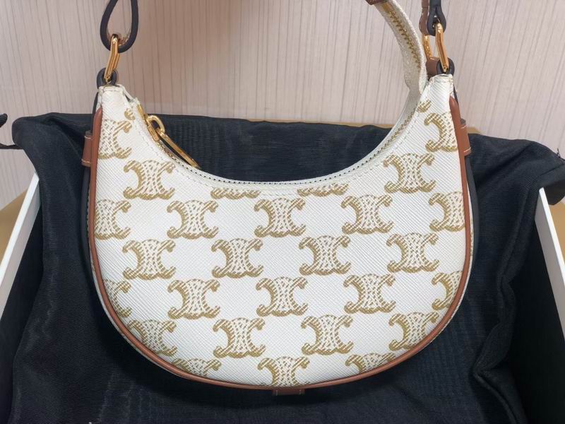 CLNE-Bags - Strap Story - 626