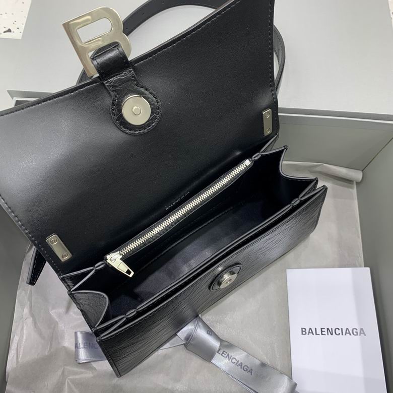 BLGA-Bags - Strap Story - 261