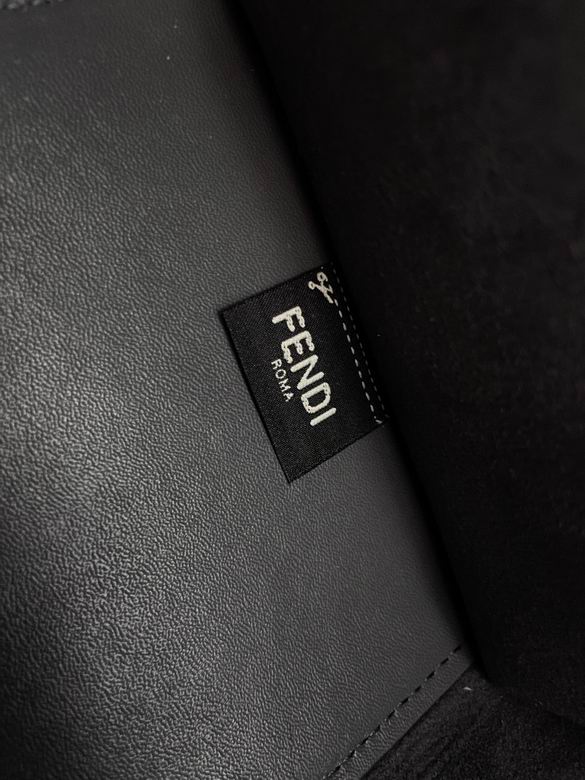 FDNI-Bags - Strap Story - 096