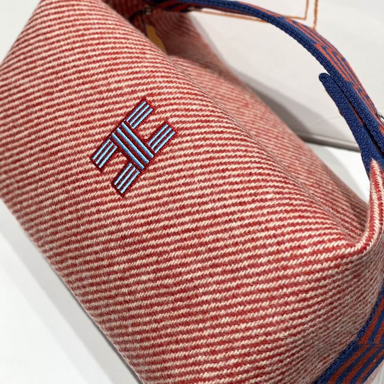 HMSM-Bags - Strap Story - 007