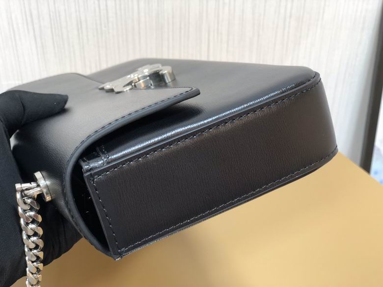 CLNE-Bags - Strap Story - 604