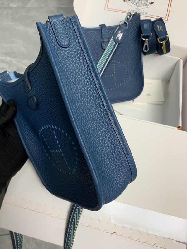 HMSM-Bags - Strap Story - 083