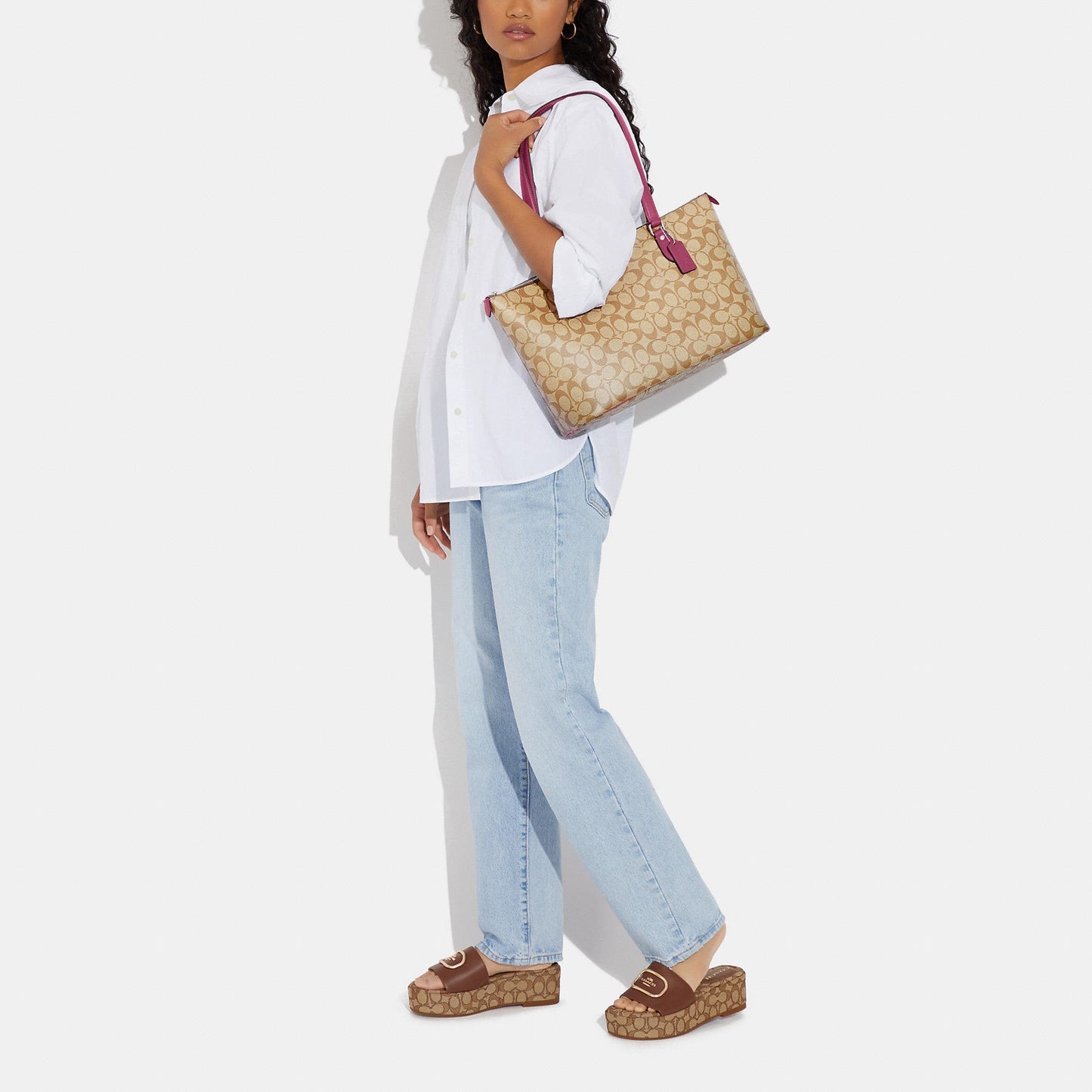 StrapStory - Tote Bag 692
