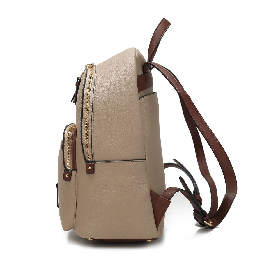 StrapStory - Backpack 124