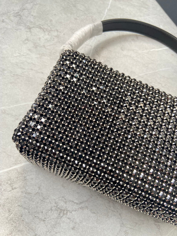 AXWG-Bag - Strap Story - 014