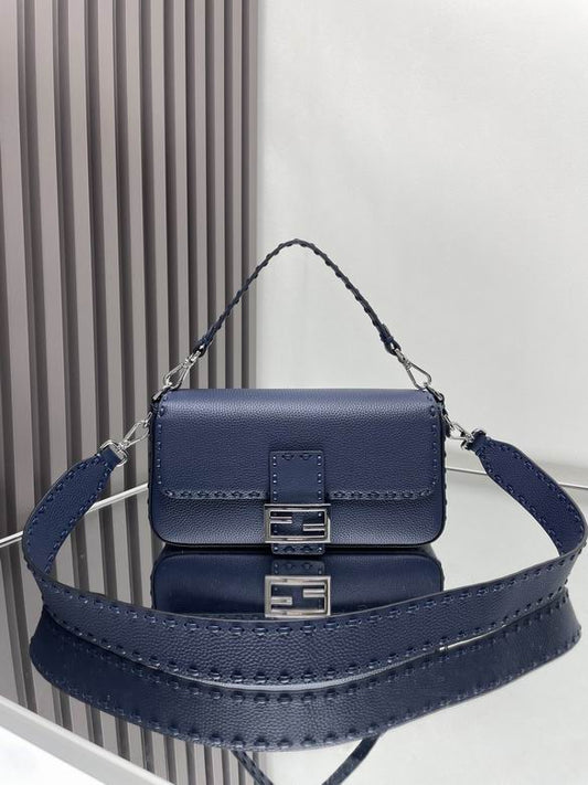 FDNI-Bags - Strap Story - 094