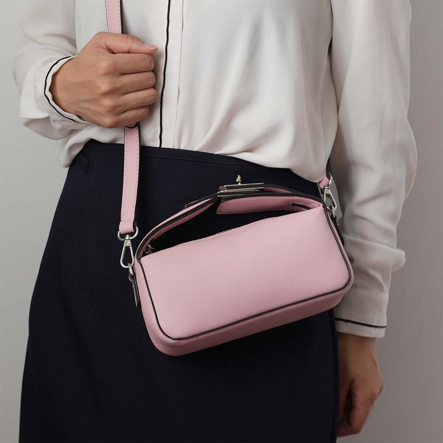 StrapStory - Crossbody 2941