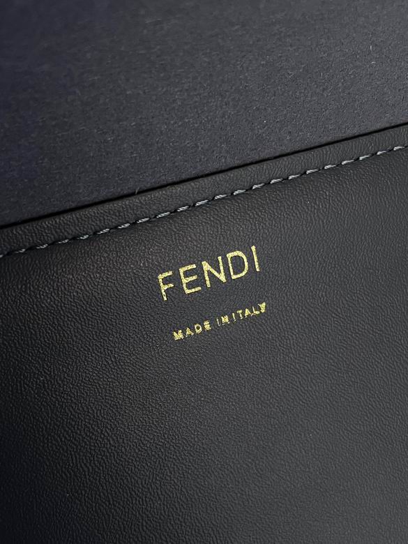 FDNI-Bags - Strap Story - 096