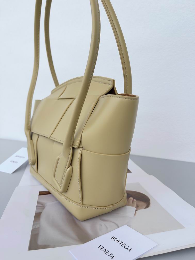 BTVA-Bags - Strap Story - 218