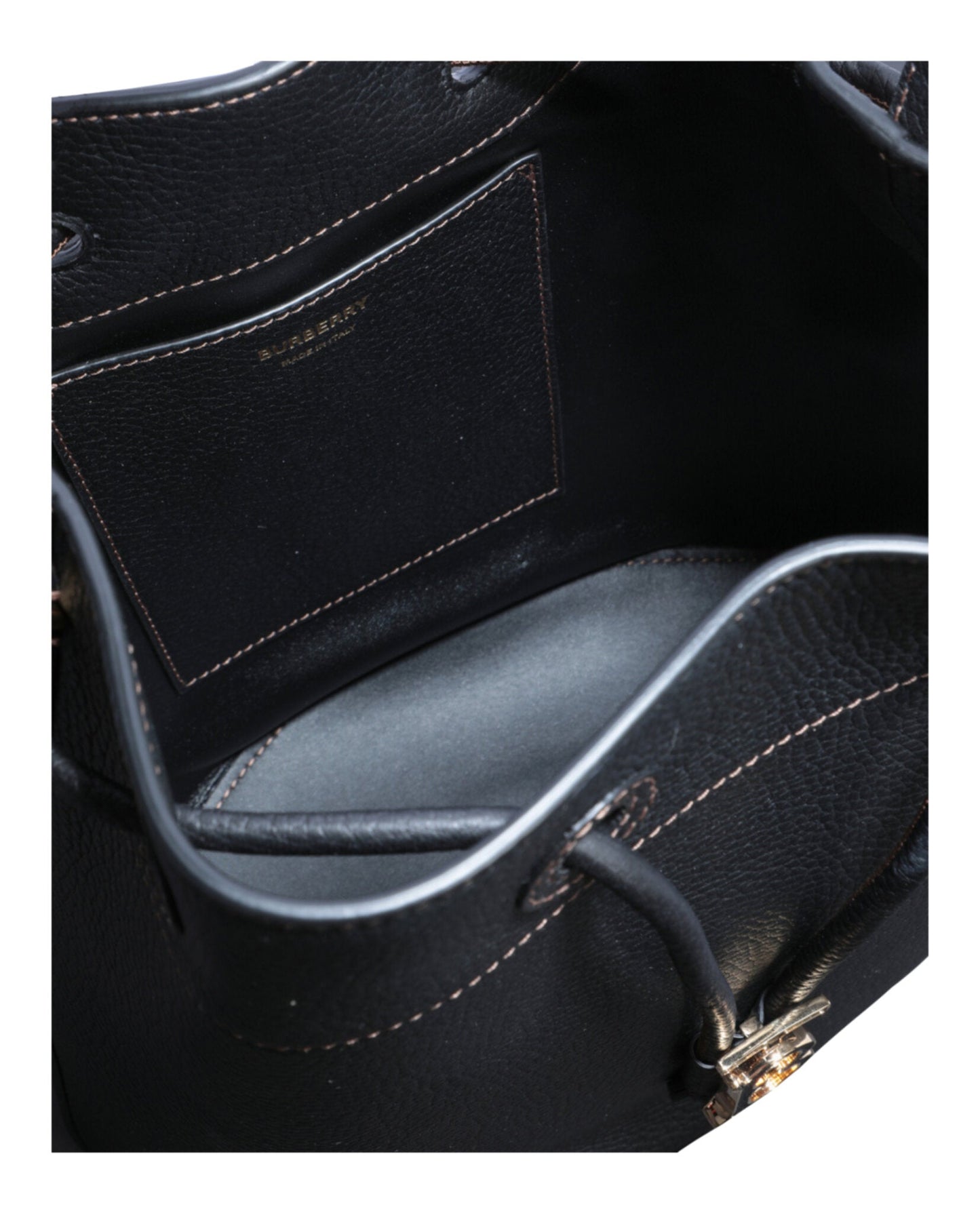 StrapStory - Bucket Bag 101