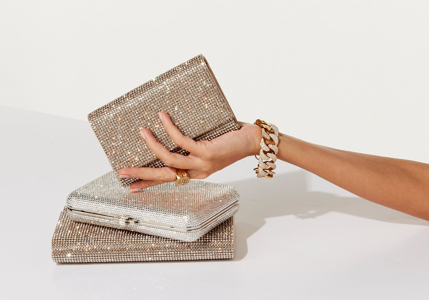 StrapStory - Clutch 170