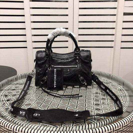 BLGA-Bags - Strap Story - 379