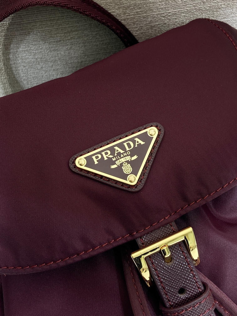 PRD-Bags - Strap Story - 1938
