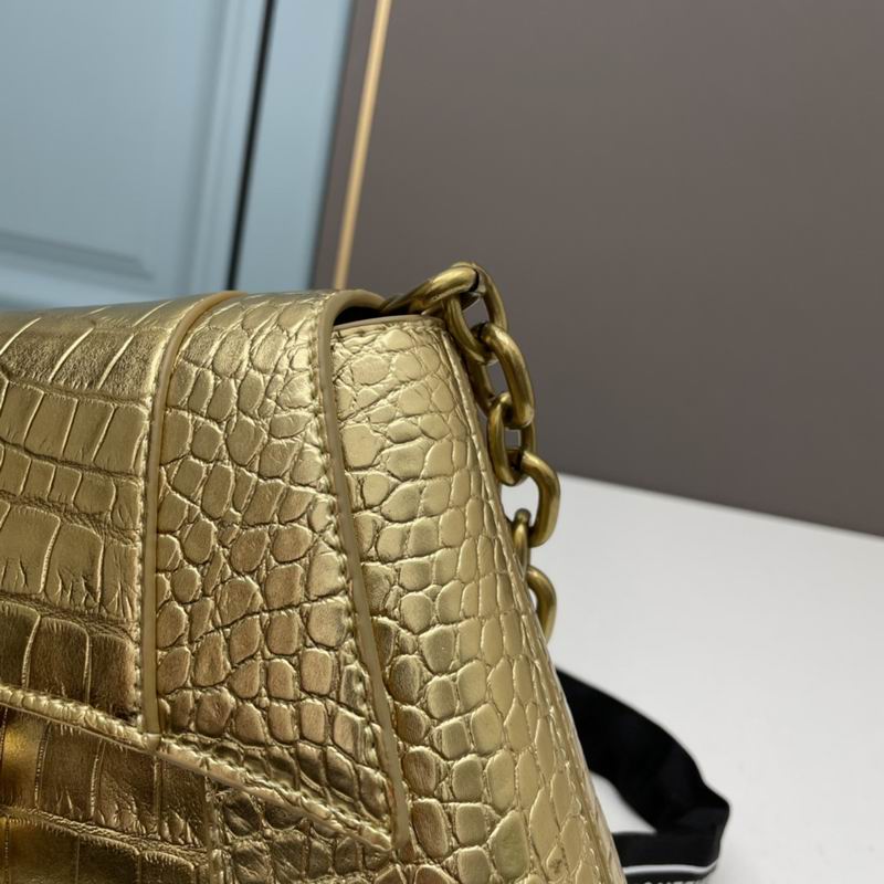 BLGA-Bags - Strap Story - 560