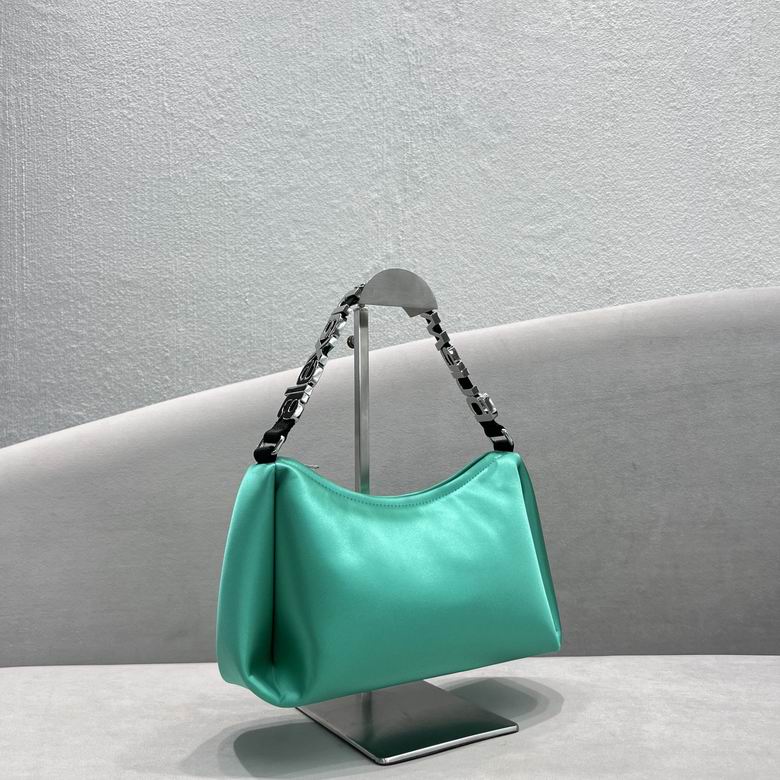AXWG-Bag - Strap Story - 008