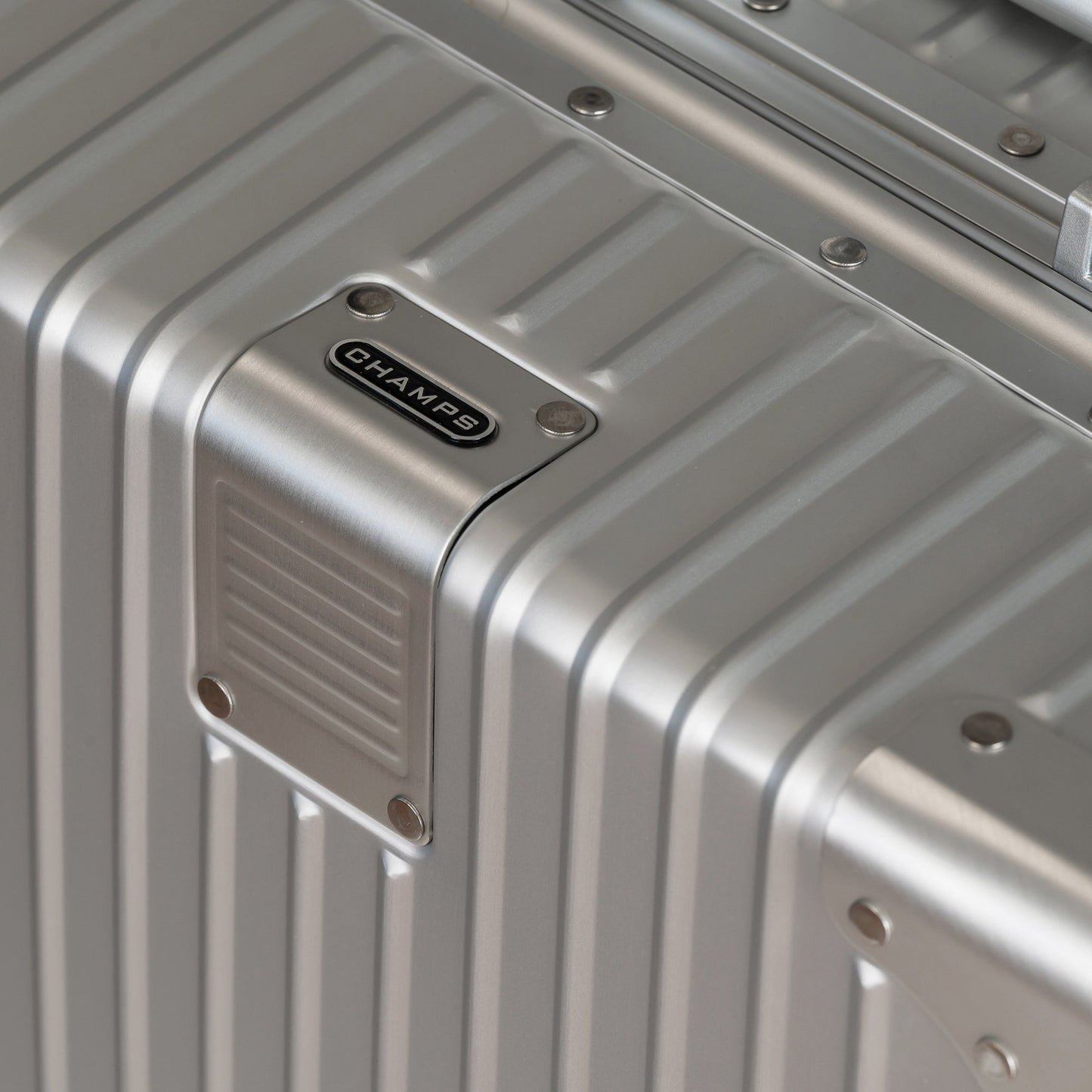 StrapStory - Suitcase 066