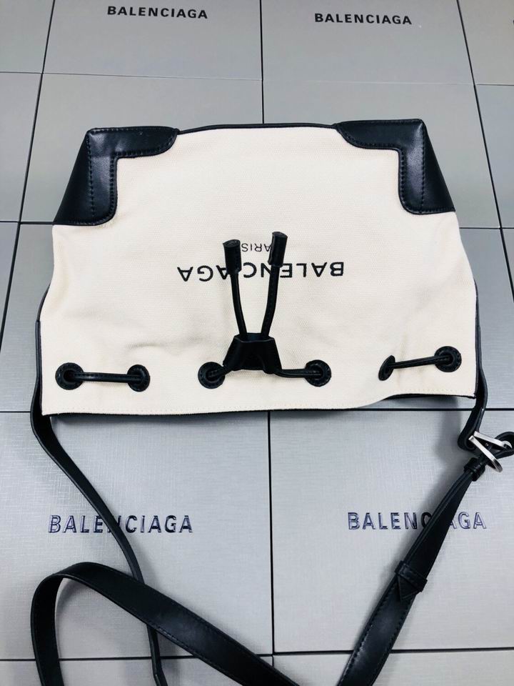BLGA-Bags - Strap Story - 133