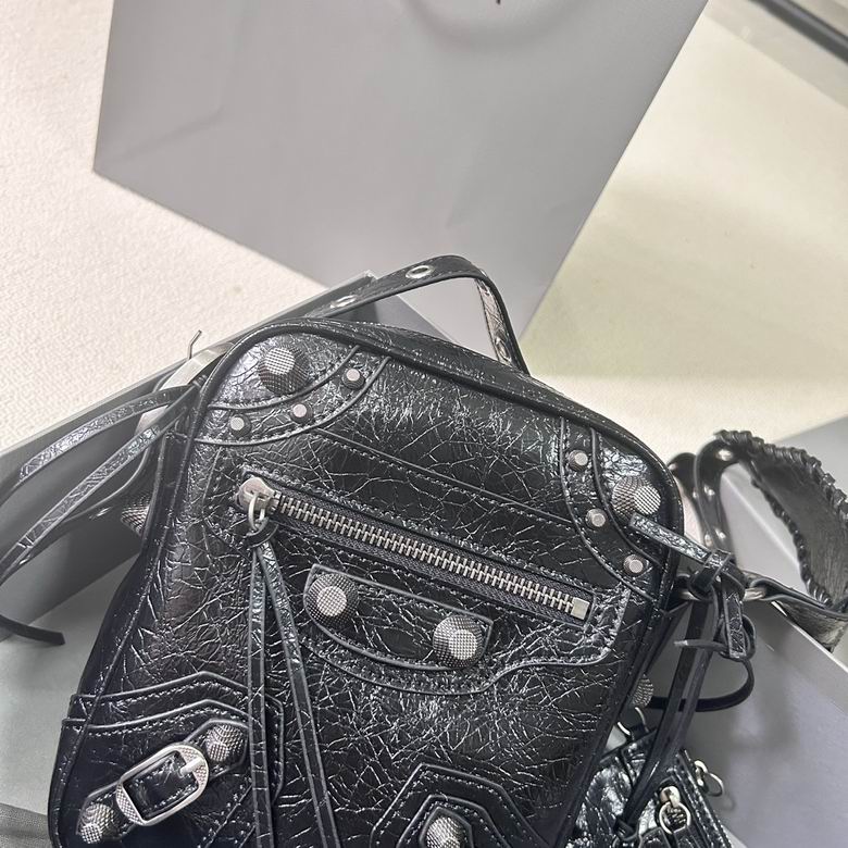 BLGA-Bags - Strap Story - 350