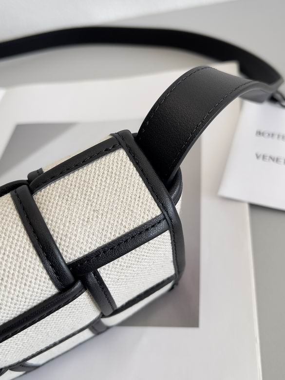 BTVA-Bags - Strap Story - 154