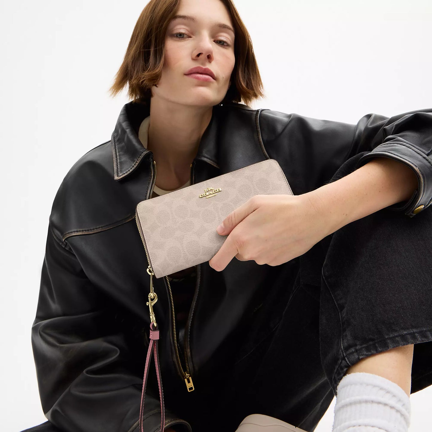 StrapStory - Wristlet 158