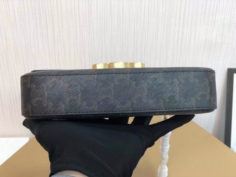 CLNE-Bags - Strap Story - 568