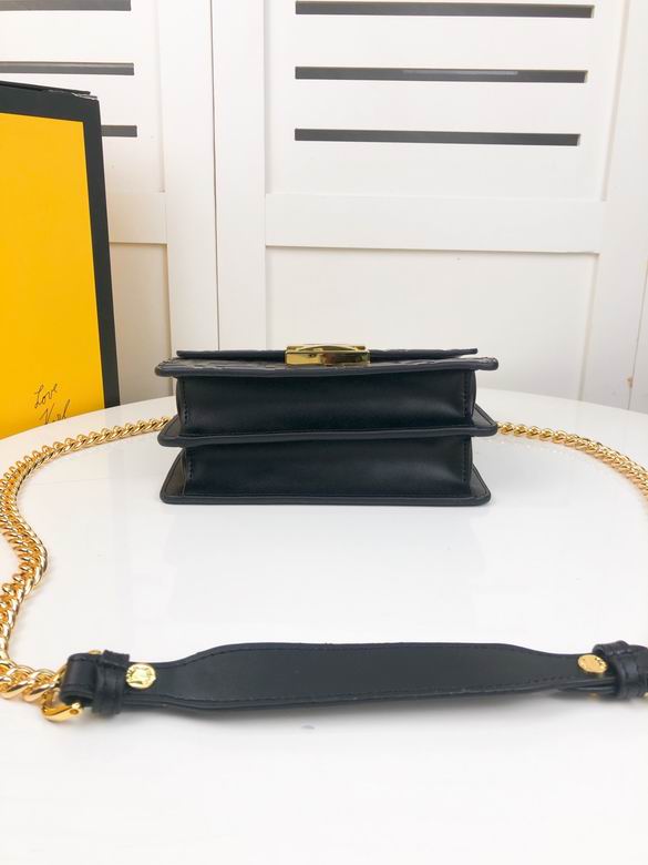 FDNI-Bags - Strap Story - 088
