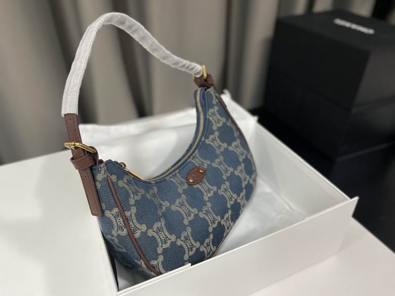 CLNE-Bags - Strap Story - 689