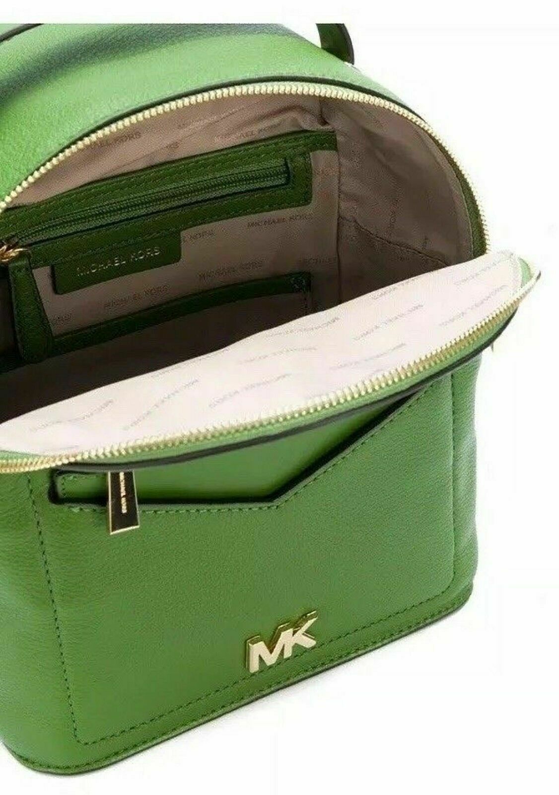 StrapStory - Backpack 1234