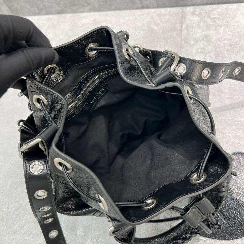 BLGA-Bags - Strap Story - 035