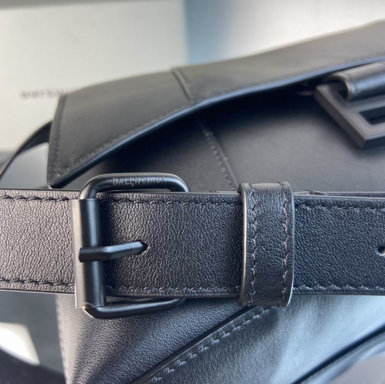 BLGA-Bags - Strap Story - 183