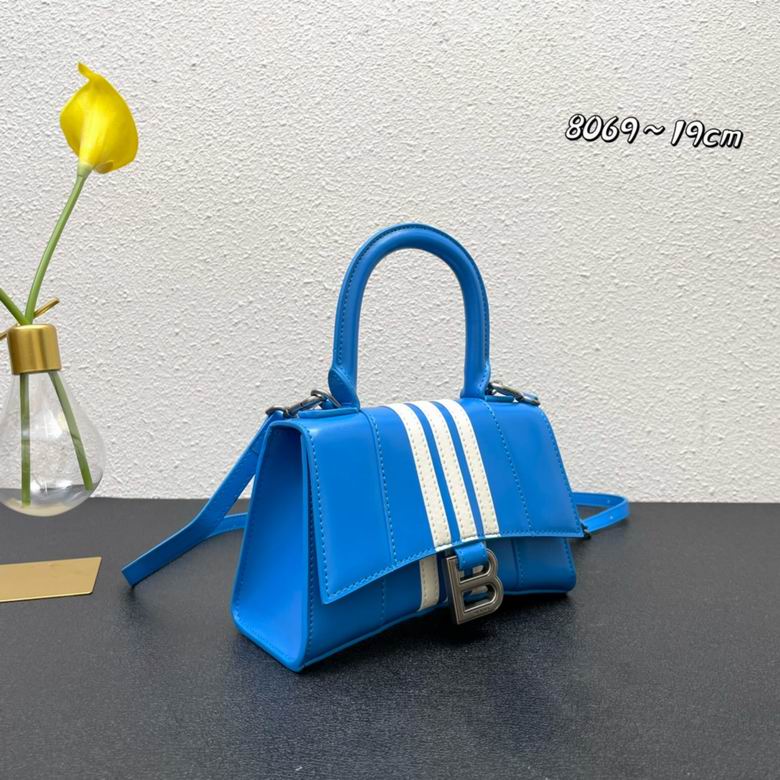 BLGA-Bags - Strap Story - 450