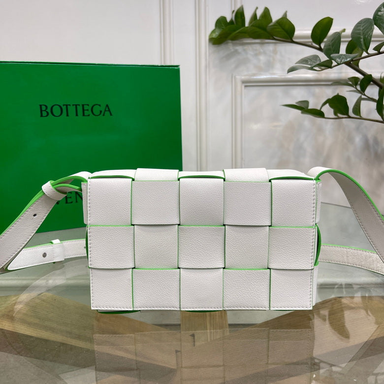 BTVA-Bags - Strap Story - 210