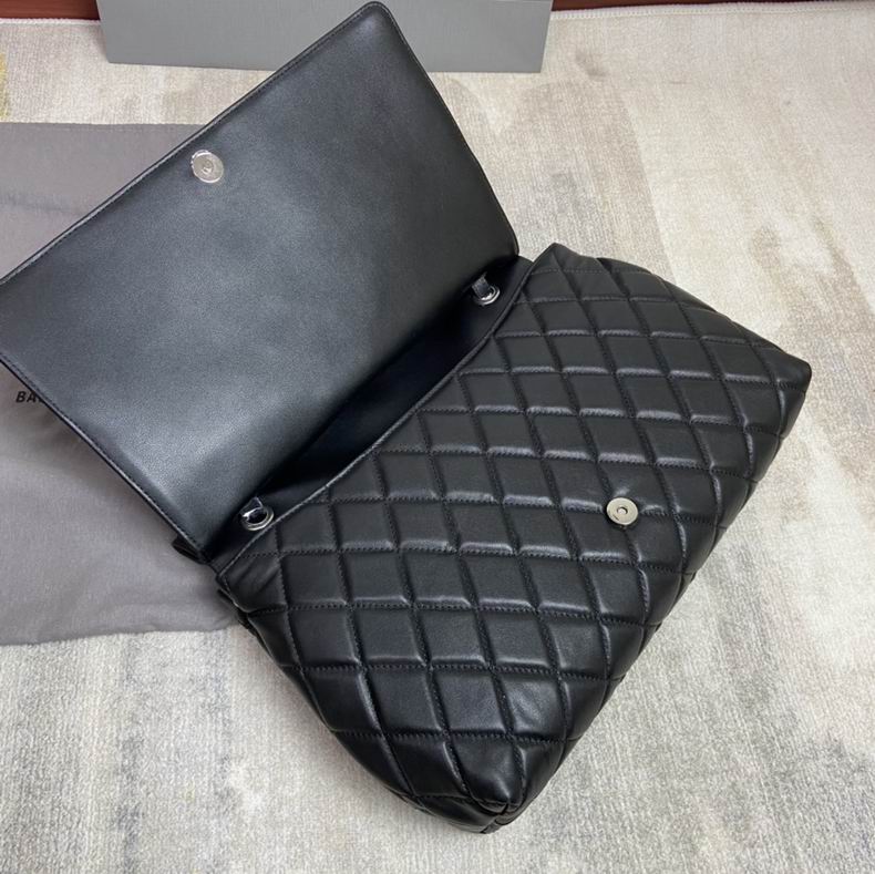 BLGA-Bags - Strap Story - 107