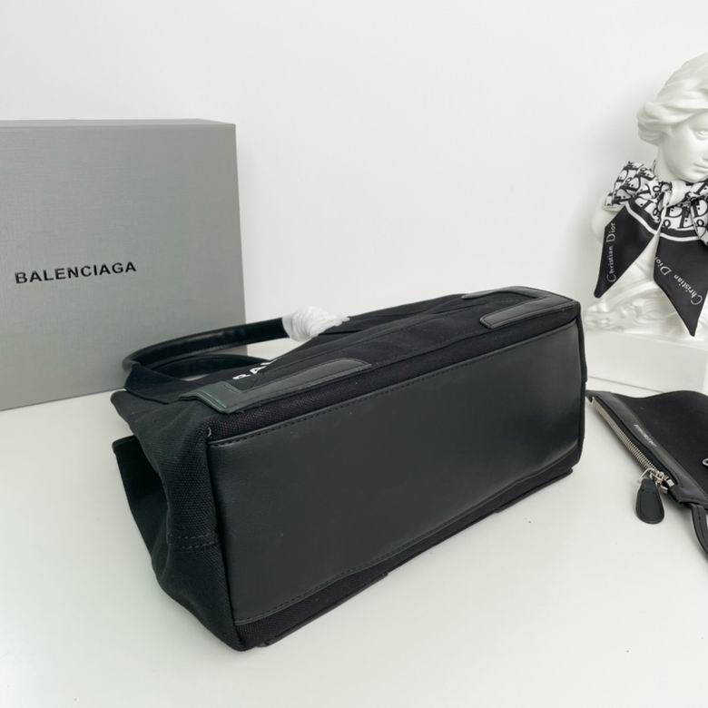 BLGA-Bags - Strap Story - 170