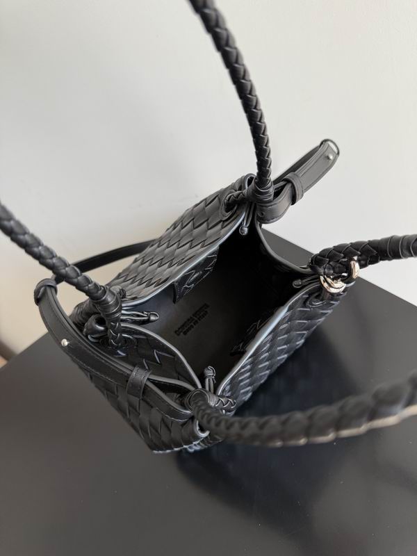 BTVA-Bags - Strap Story - 610