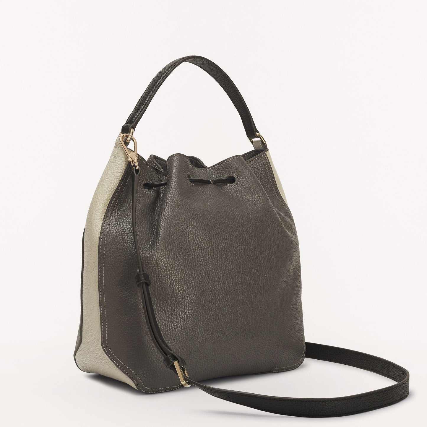 StrapStory - Tote Bag 2535