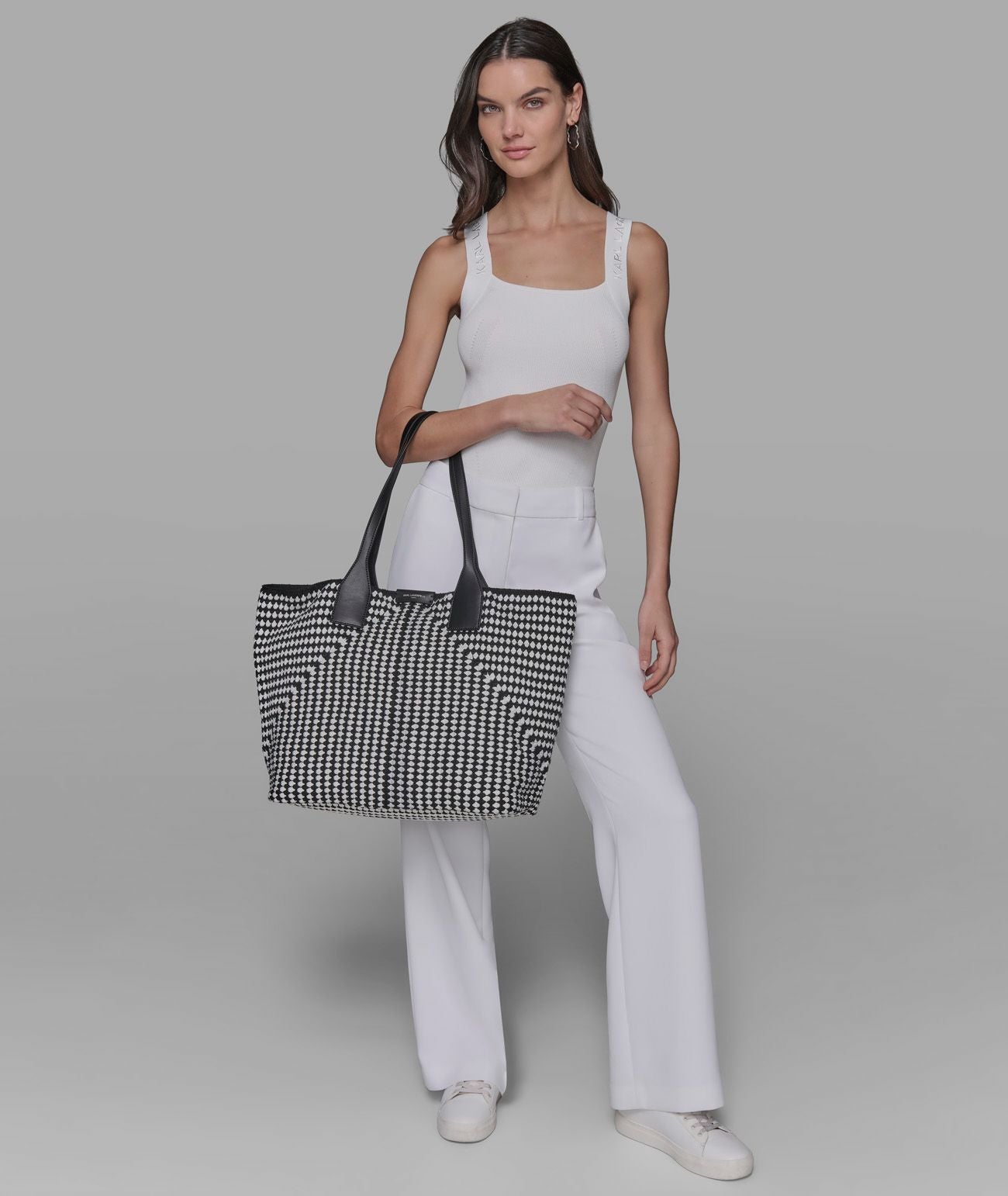 StrapStory - Tote Bag 873